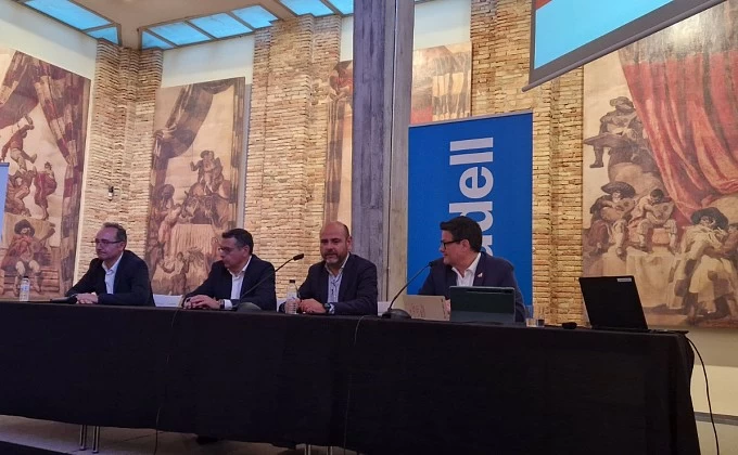 Asoprovac alerta de l'amenaça de Mercosur en una jornada a la Llotja de Vic
