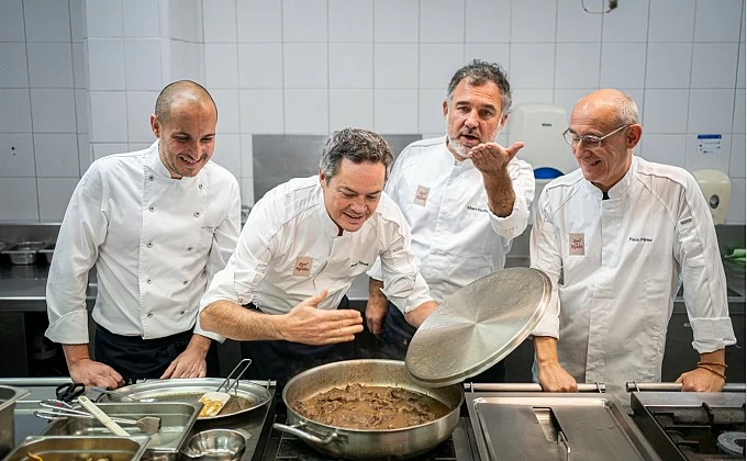 Fricandó solidario con Provacuno i xefs estrella