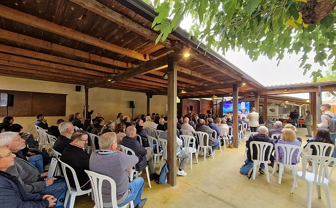 La 28ª jornada del vacuno de carne de Alcarràs expone las oportunidades de la IA